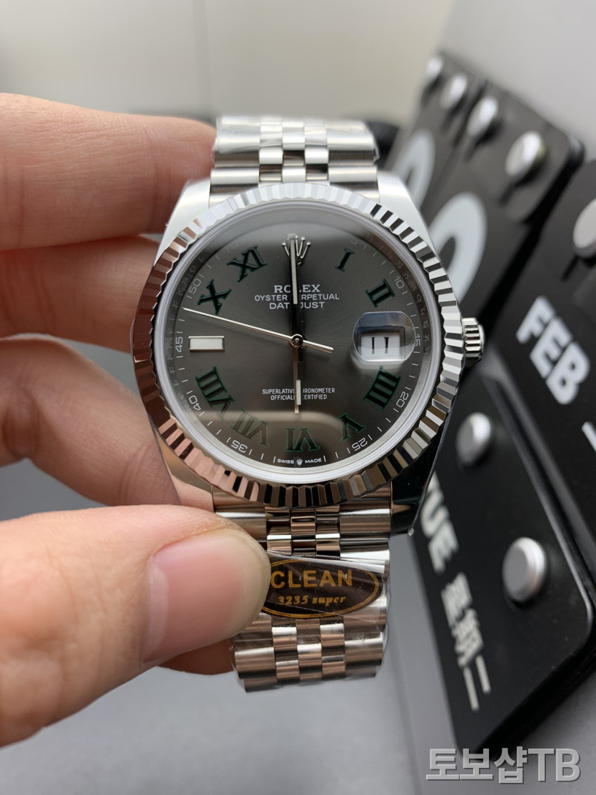 bf37fc6882bfd41613efd40b643f777c_1784022285_0695.jpg